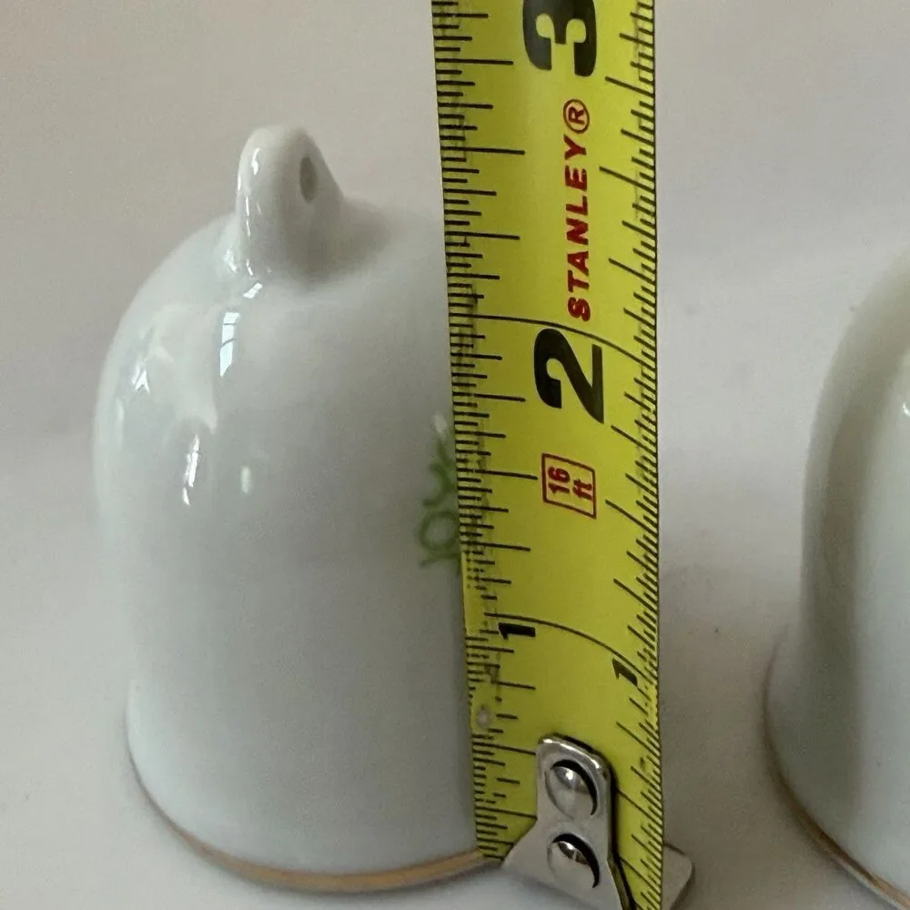 Vintage 1982 Ziggy Tom Wilson Christmas Porcelain Bells Ornament Japan Set of 2
